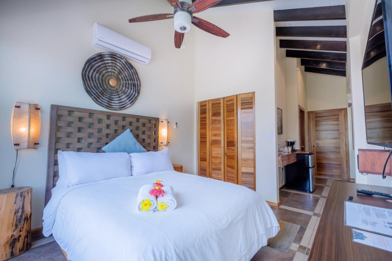 Brisa Oceano Resort Placencia Exterior foto