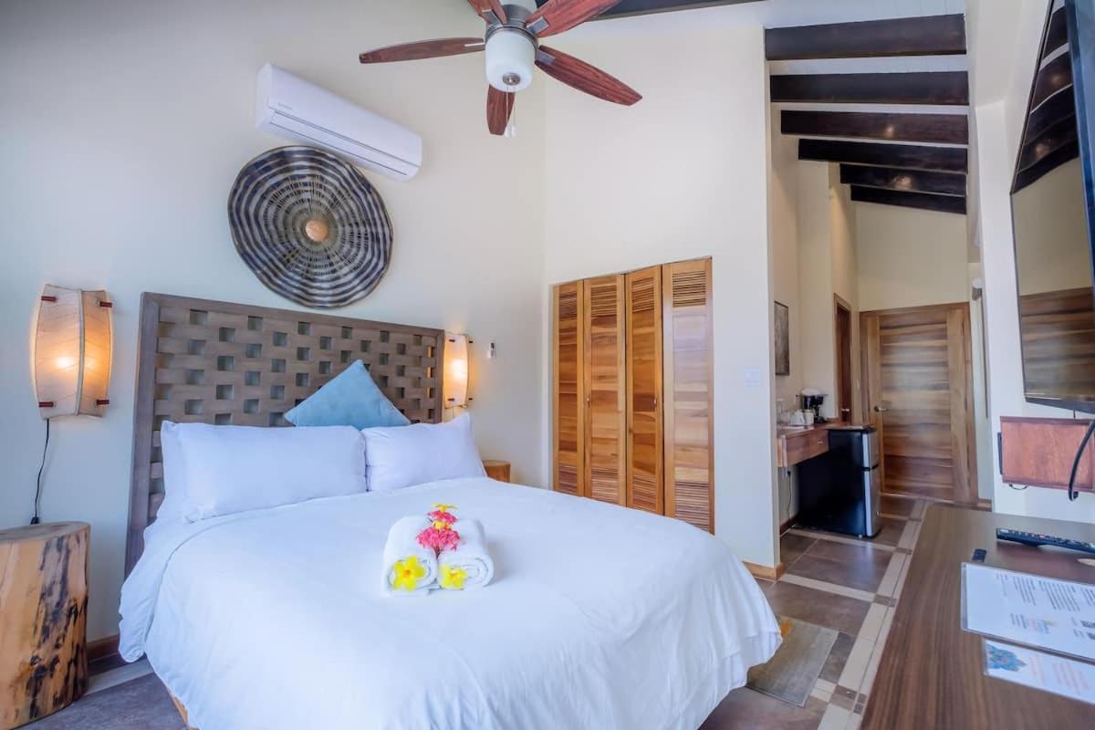 Brisa Oceano Resort Placencia Exterior foto